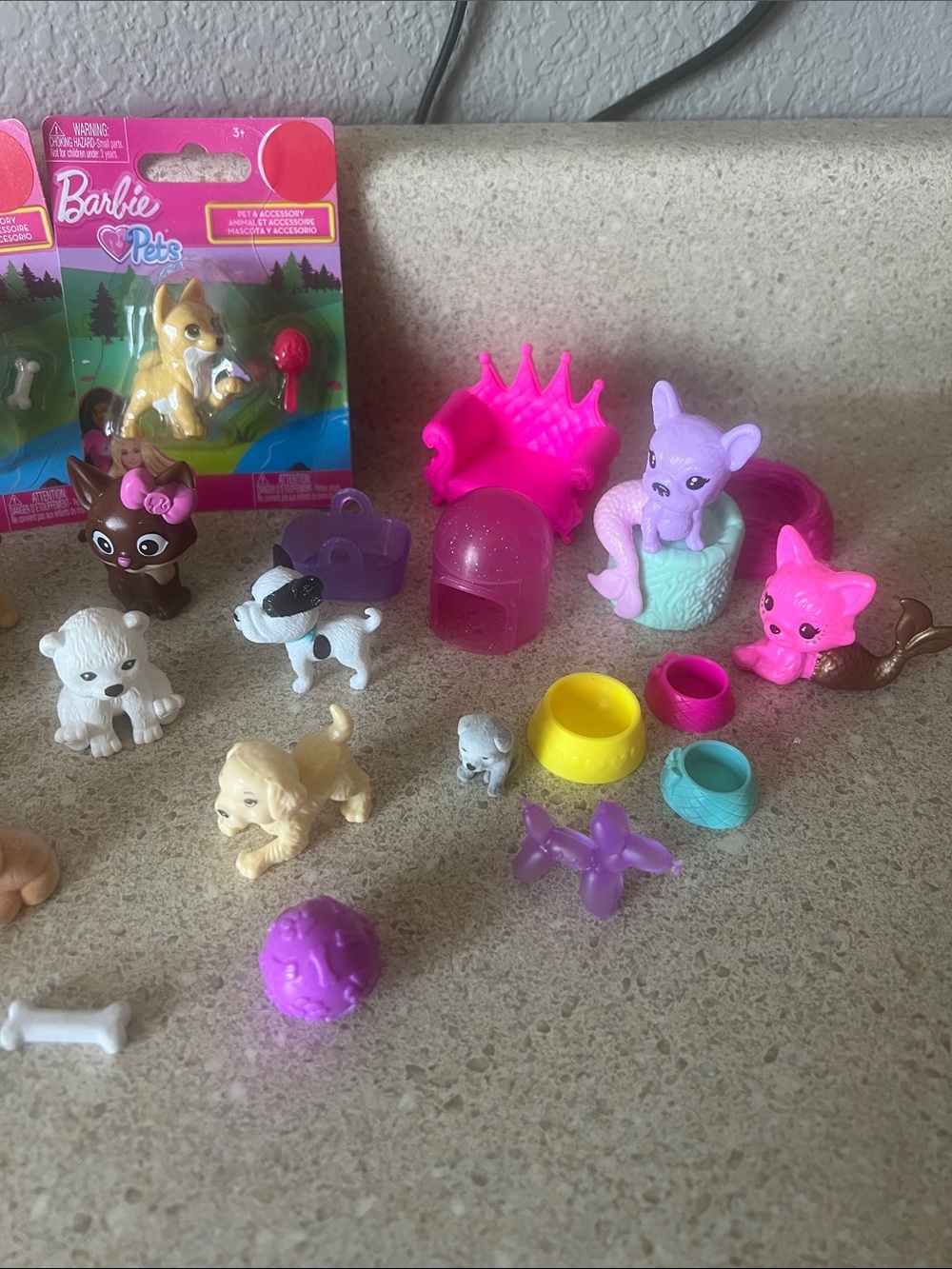 Barbie Small Pets Playset with Pink, Purple & Yellow Accessories - Picture 3 of 3
